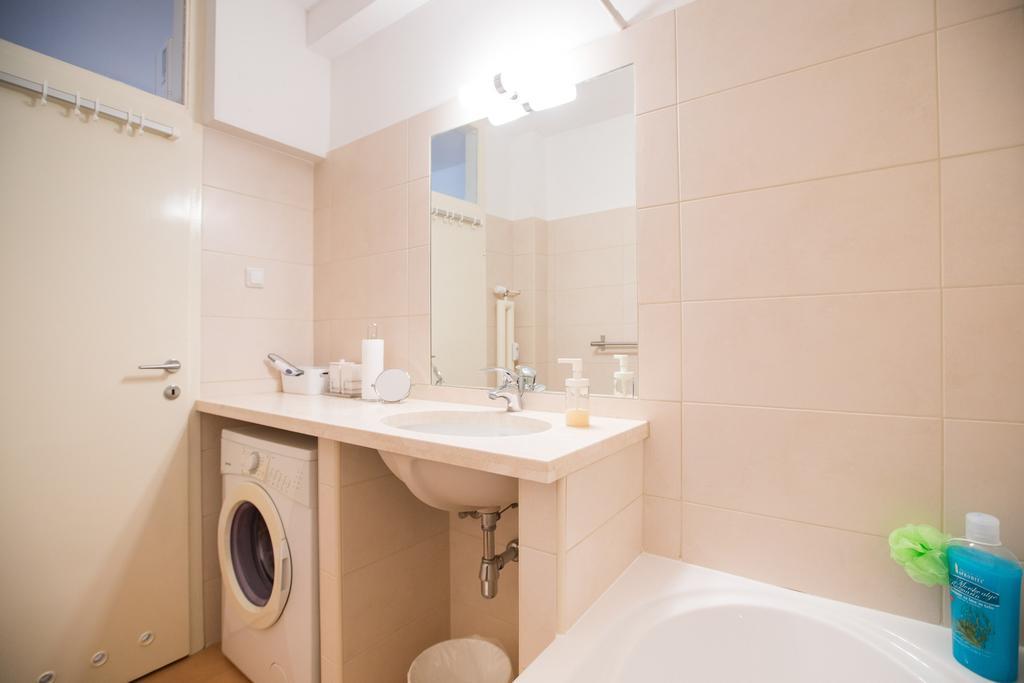 Apartman Kris Zagreb Exterior foto