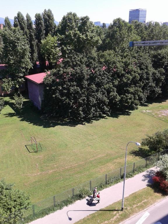 Apartman Kris Zagreb Exterior foto